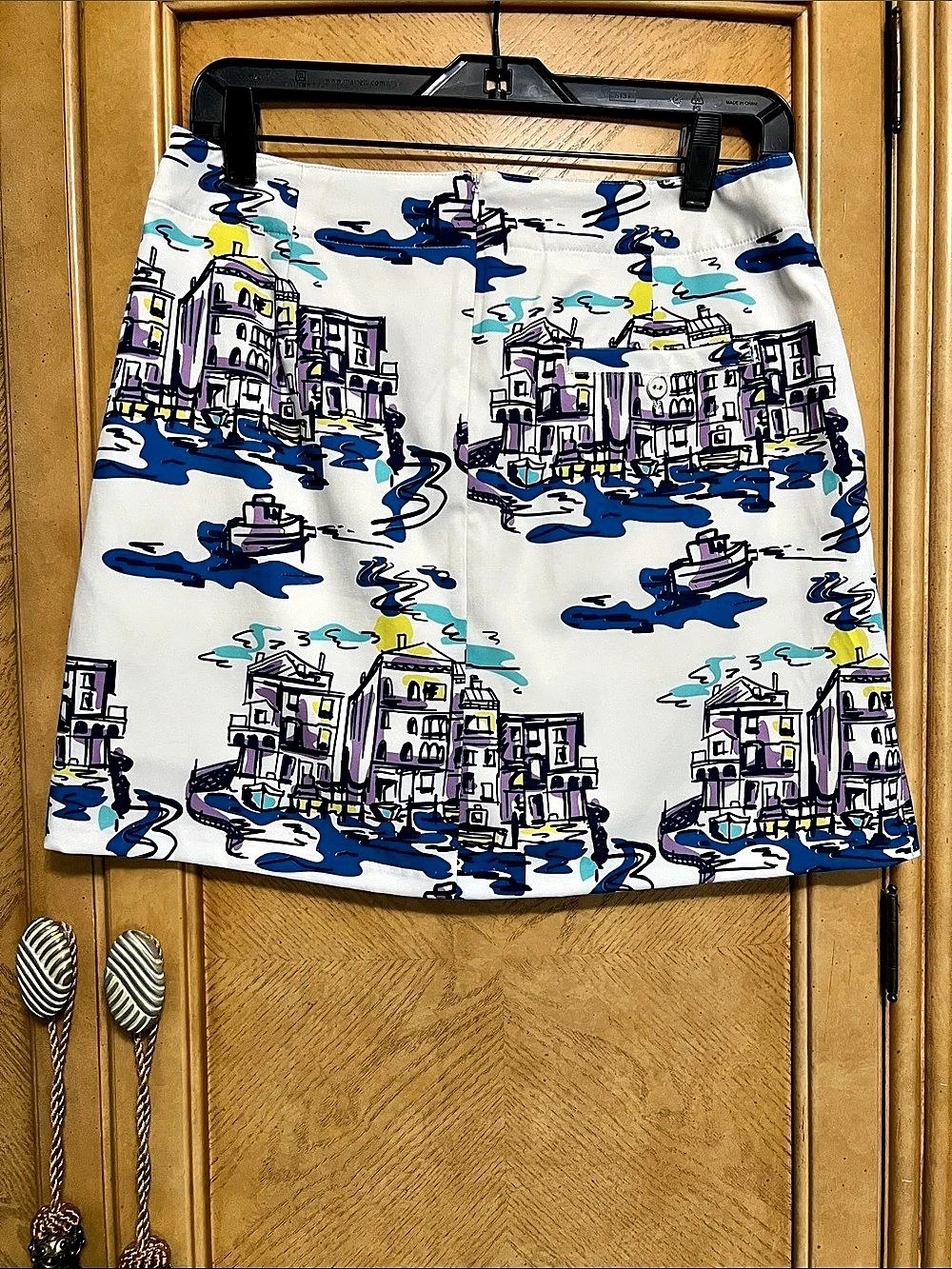 Lady Hagen Printed Skort Size 4 Like New